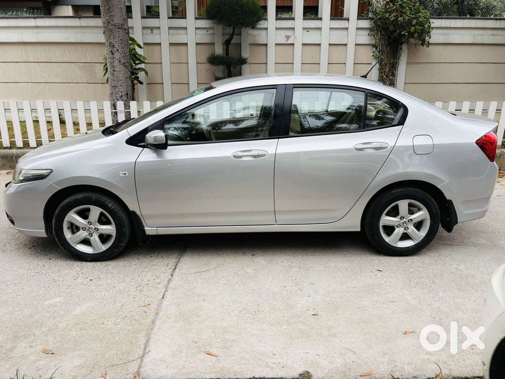 Honda City V At Exclusive, 2013, Petrol