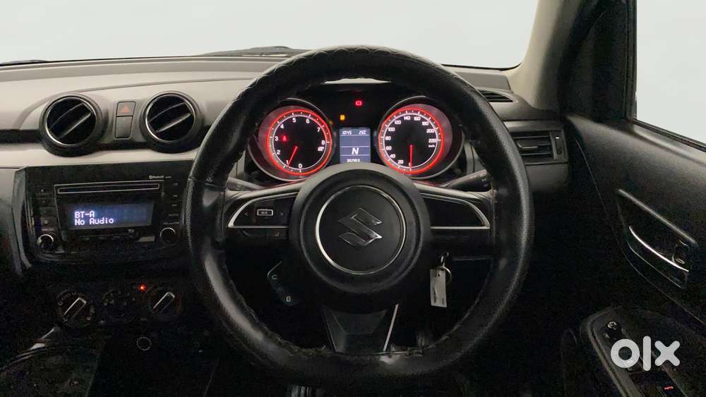 Maruti Suzuki Swift Amt Vxi, 2018, Petrol