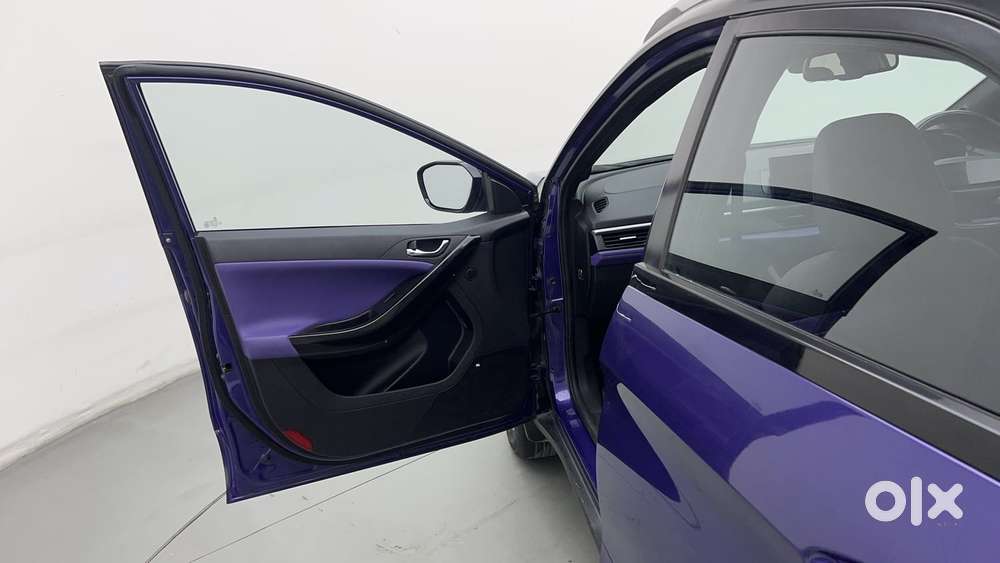 Tata Nexon Fearless Plus S Purple 1.2 Revotron Petrol 7dca Dual Tone..