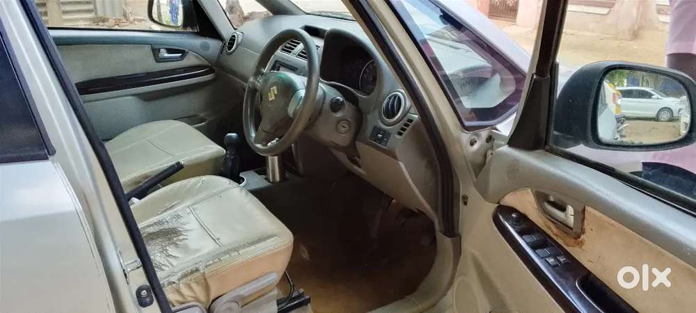 Maruti Suzuki Sx4 Petrol 2011 Zxi Top Model