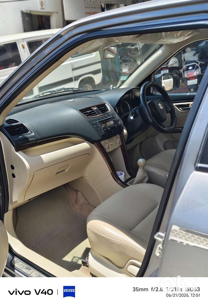 Maruti Suzuki Swift Dzire Vxi Optional, 2014, Petrol
