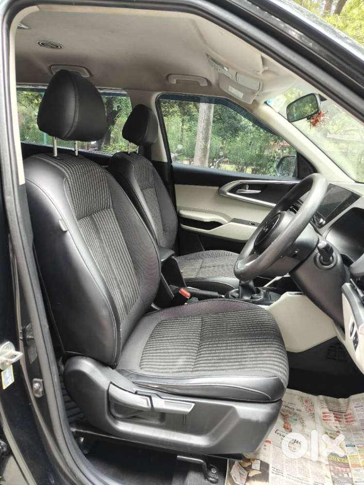 Kia Carens 1.5 Prestige Plus Diesel 7 Str Imt, 2022, Diesel