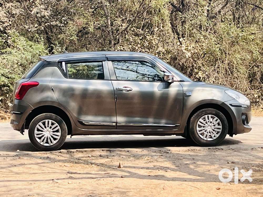 Maruti Suzuki Swift, 2022, Petrol