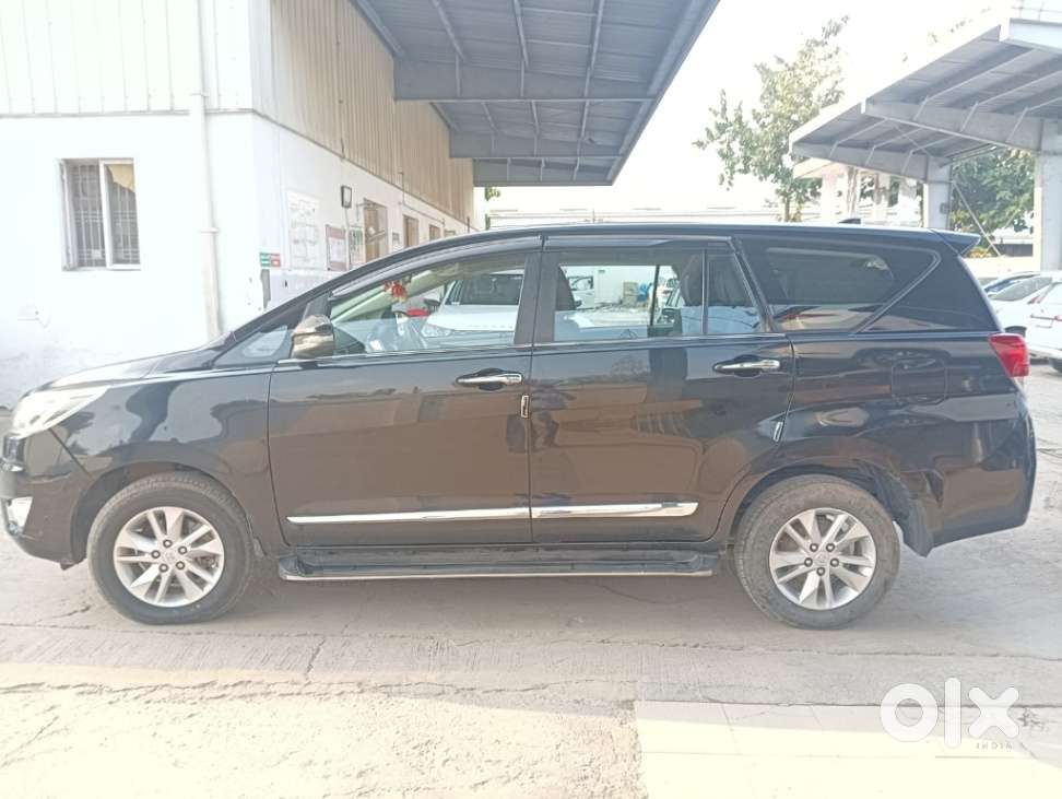 Toyota Innova Crysta [2020-ongoing] 2.4 Gx 7 Str, 2024, Diesel