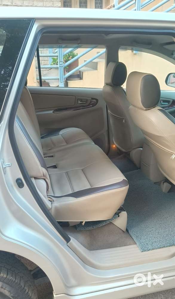 Toyota Innova 2.5 Vx 8 Str, 2013, Diesel