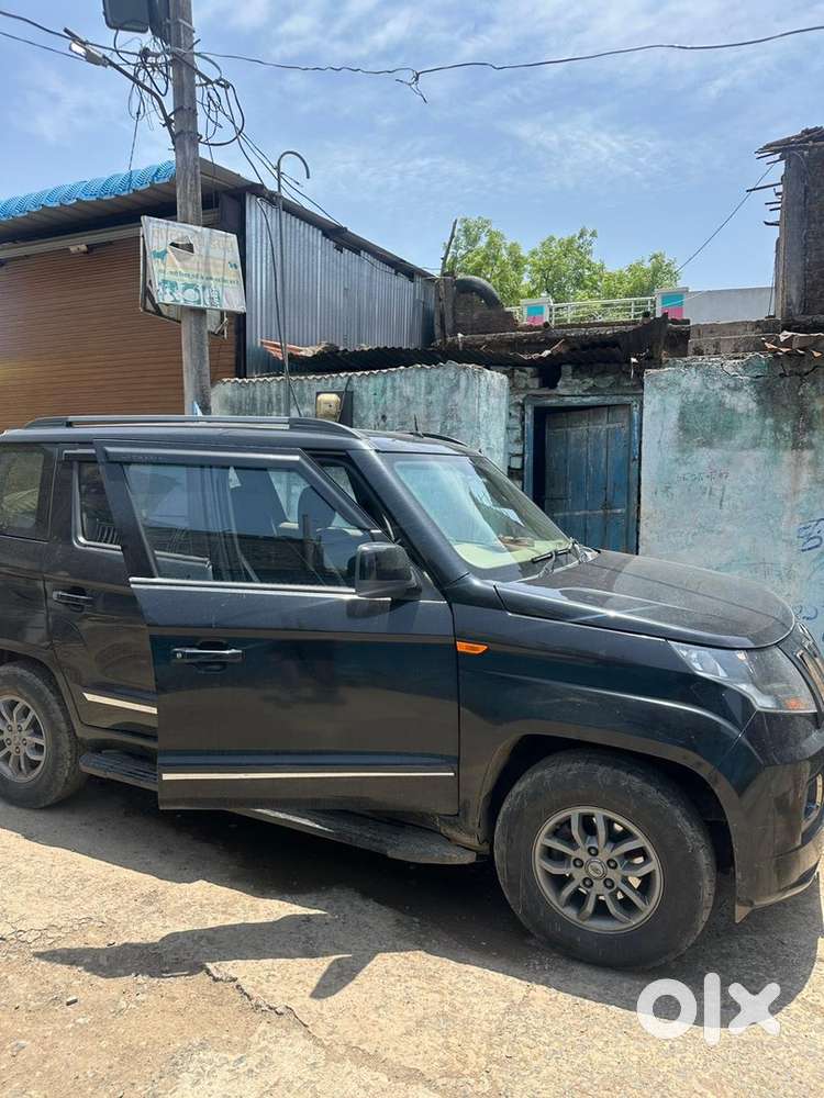 Mahindra Tuv 300 2018 Model