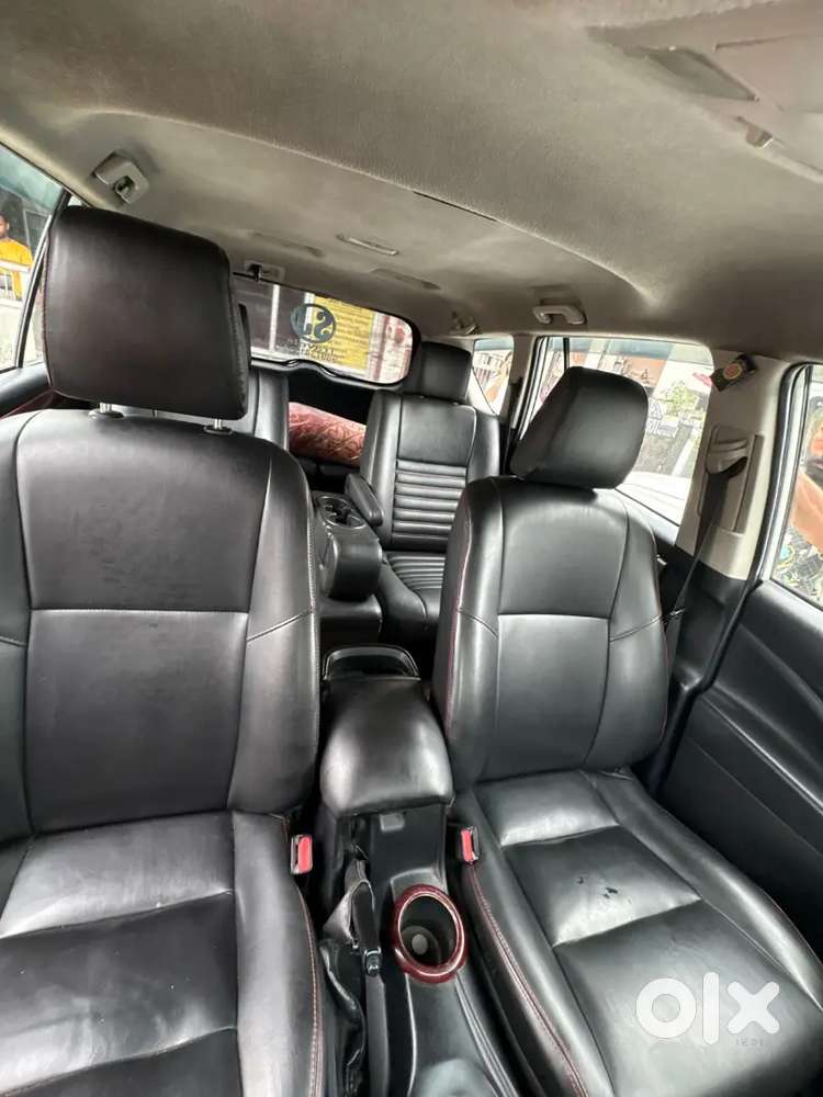 Toyota Innova Crysta 2017