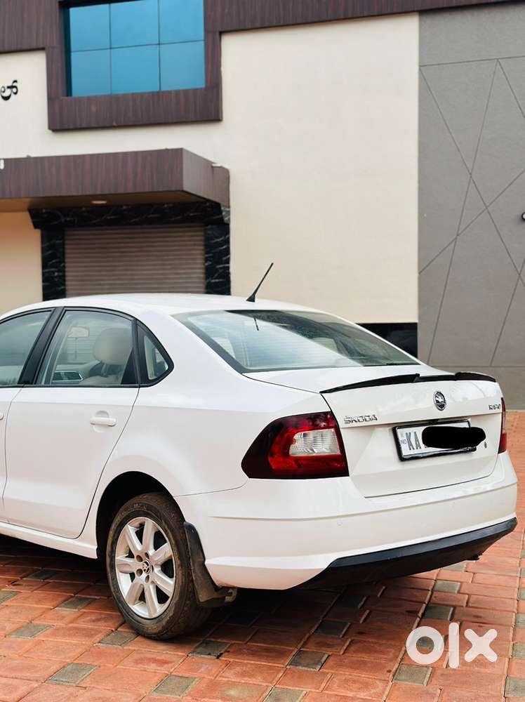 Skoda Rapid Diesel Manual 2013