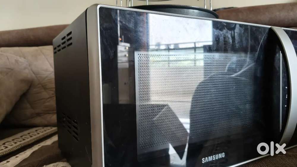 Microwave oven