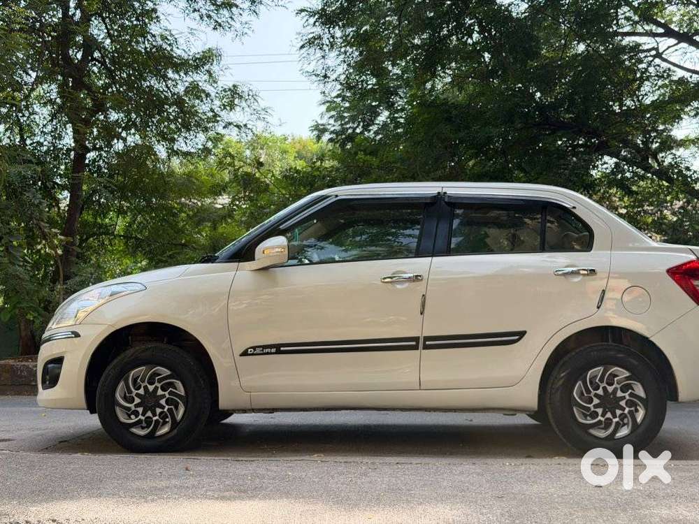 Maruti Suzuki Swift Dzire Vxi Optional, 2013, Petrol