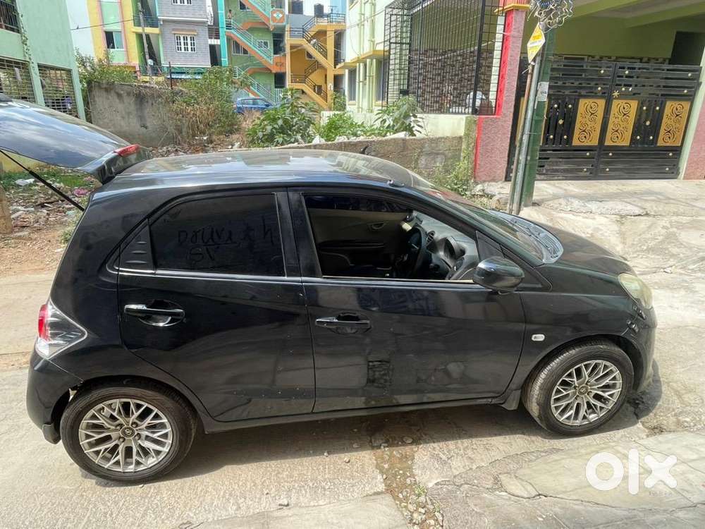 Honda Brio 2012 Petrol Well Maintained