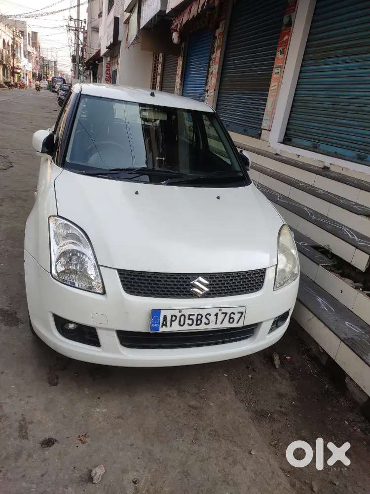 Low Driven Single Hand Vehicle