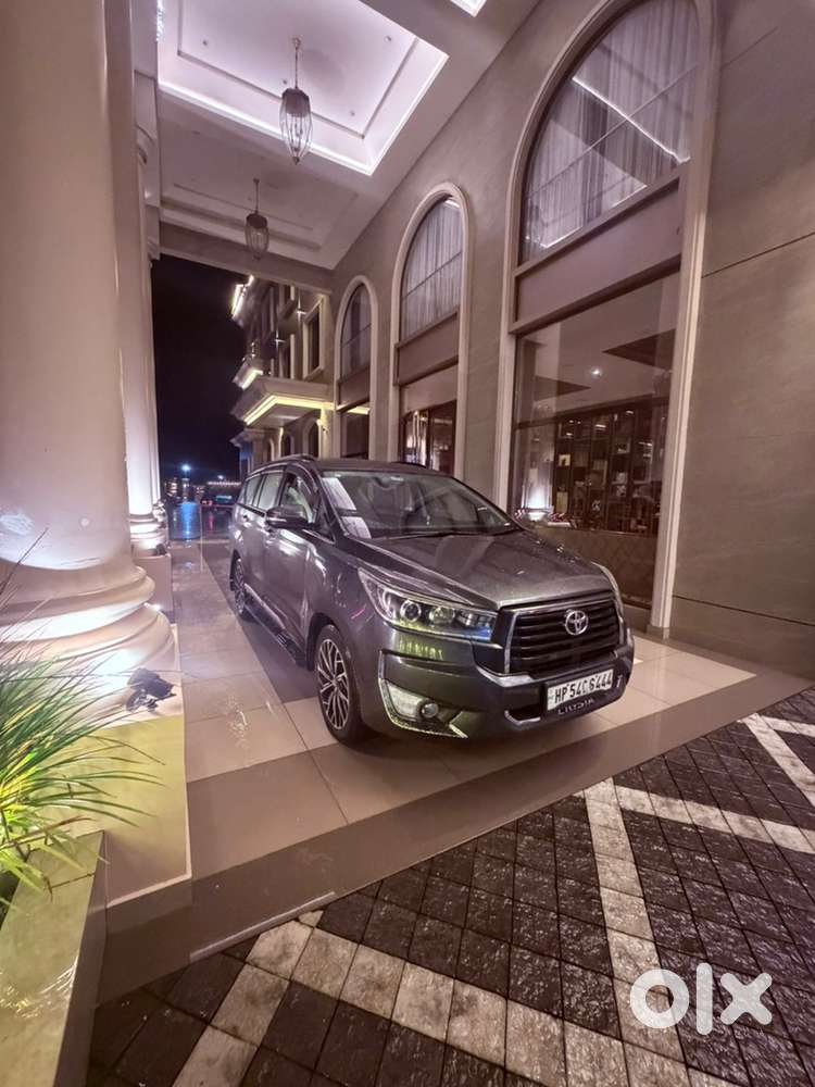 Toyota Innova Crysta 2019
