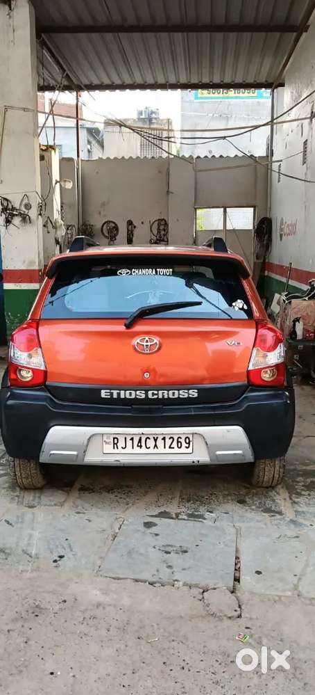 2014 Toyota Etios Cross