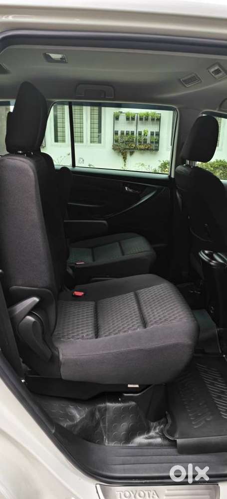 Toyota Innova Crysta 2.4 Gx Limited Edition 7 Str, 2022, Diesel