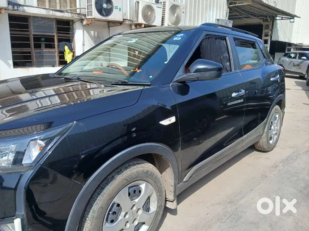 Mahindra Xuv300 2023 Petrol 20500 Km Driven