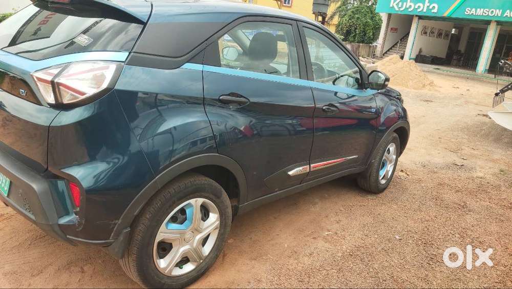 Tata Nexon Ev Xm,2023,price-7,05,000
