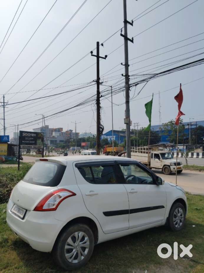 Maruti Suzuki Swift Vxi, 2014, Petrol