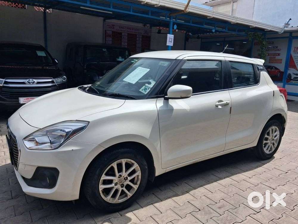 Maruti Suzuki Swift Amt Vvt Zxi, 2020, Petrol