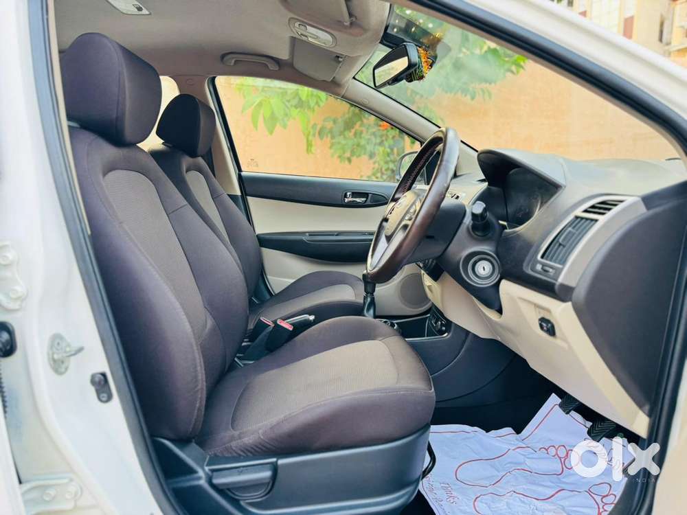 Hyundai I20 Sportz 1.2 Mt, 2012, Cng & Hybrids