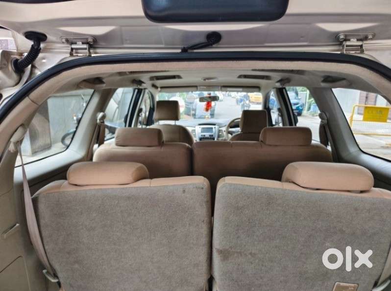 Toyota Innova 2.5 V 7 Str, 2012, Diesel
