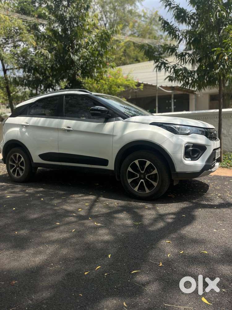 Tata Nexon 1.2 Revotron Xza Plus (o) Amt, 2021, Diesel