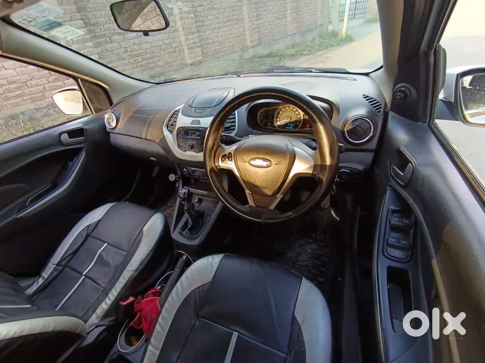 Ford Figo Titanium 2017 Diesel 59100 Km Driven