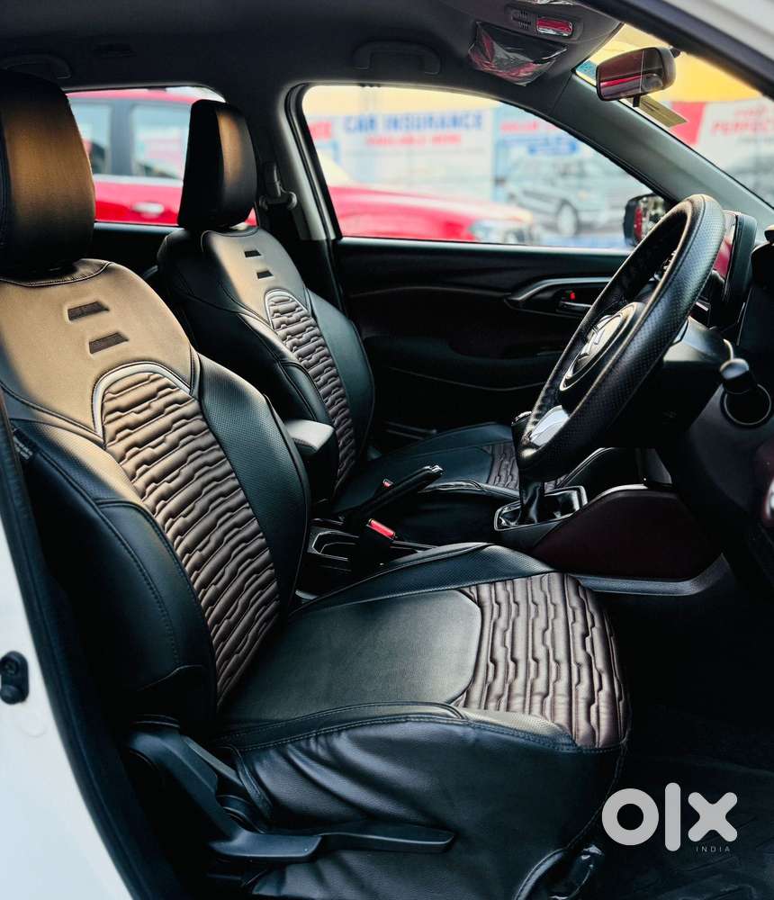 Maruti Suzuki Grand Vitara 2.4 At, 2025, Petrol