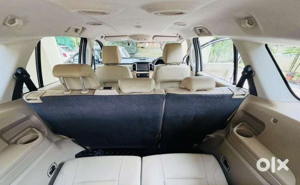 Ford Endeavour 2.2 Titanium At 4x2, 2016, Diesel