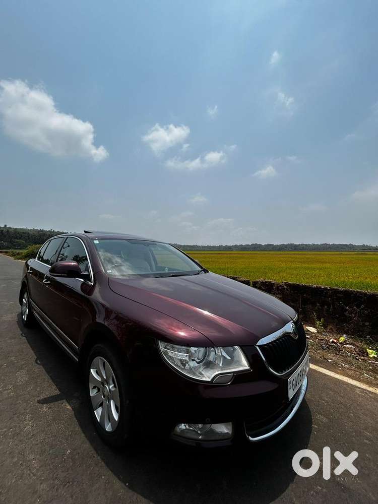 Skoda Superb 2012 Petrol Well Maintained