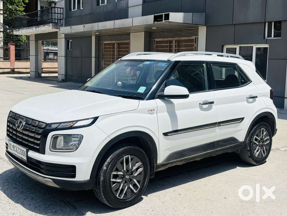 Hyundai Venue S, 2022, Petrol