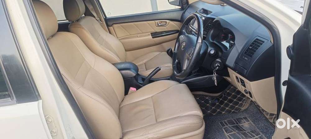 Toyota Fortuner 3.0 4x2 Mt, 2015, Diesel