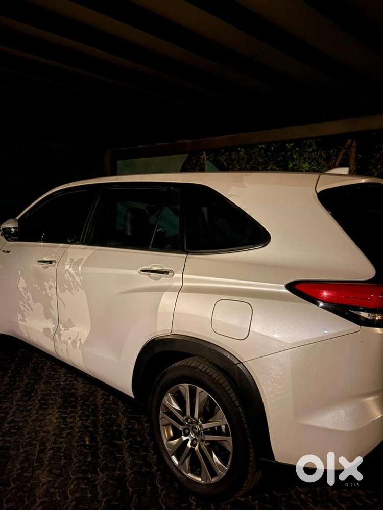 Toyota Innova Hycross Zx Hybrid 2024