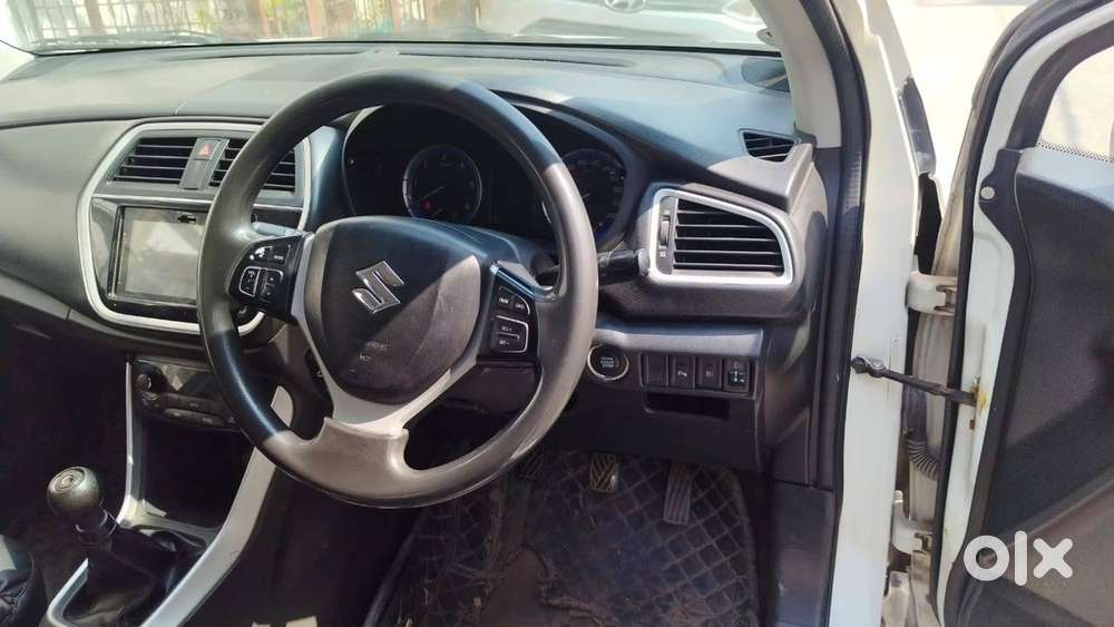 Maruti Suzuki S Cross 2016 Diesel Well Maintained