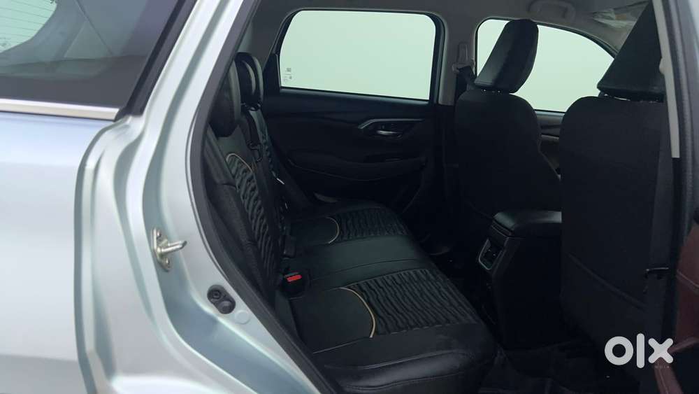 Maruti Suzuki Grand Vitara 1.5 Zeta Smart Hybrid At, 2024, Petrol
