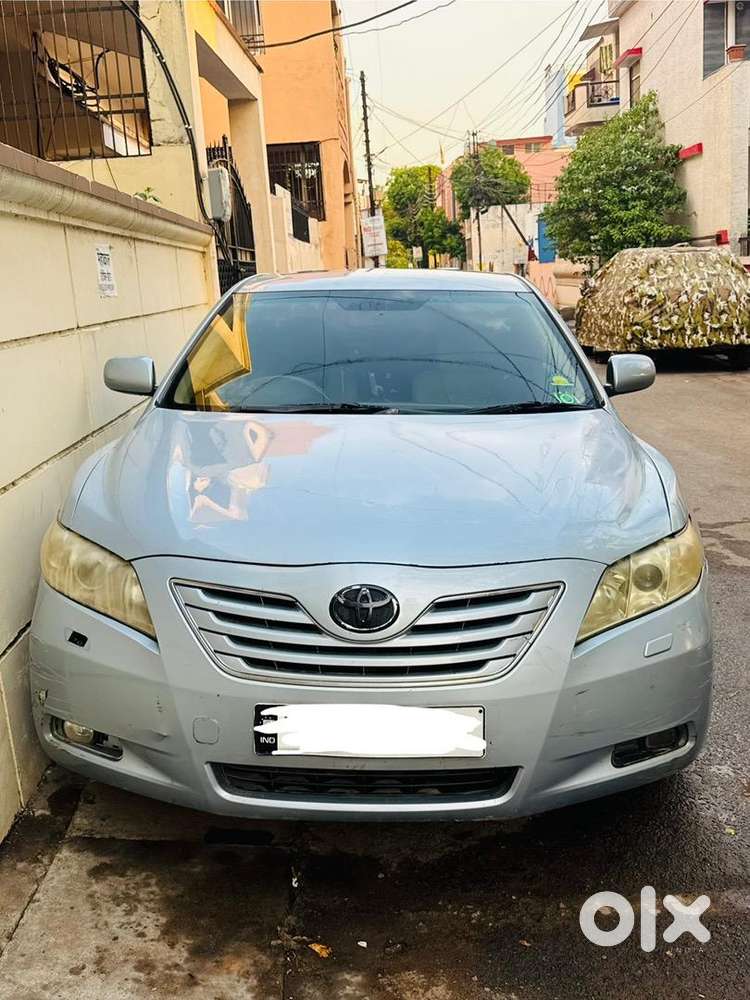 Toyota Camry 2006 Petrol Well Maintained