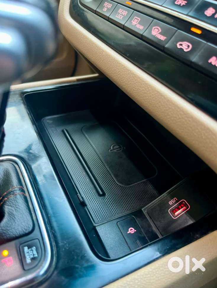 Kia Carnival Limousine, 2020, Diesel