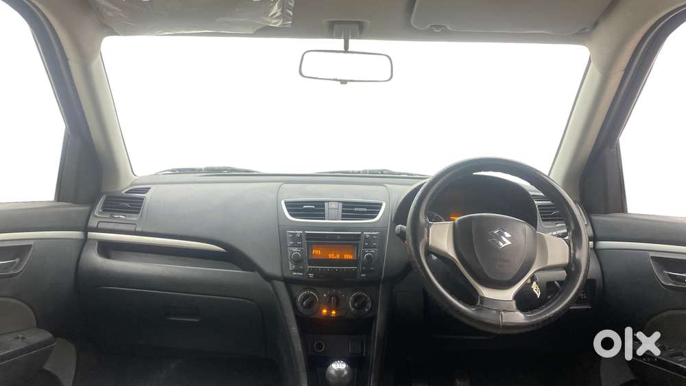 Maruti Suzuki Swift Vxi, 2017, Petrol