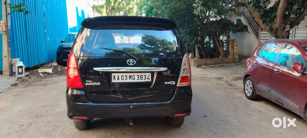 Toyota Innova 2.5 G (diesel) 7 Seater Bs Iv, 2006, Diesel