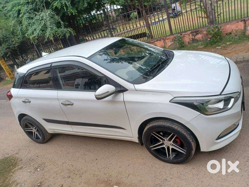 Hyundai Elite I20 Sportz (o) 1.4, 2017, Diesel