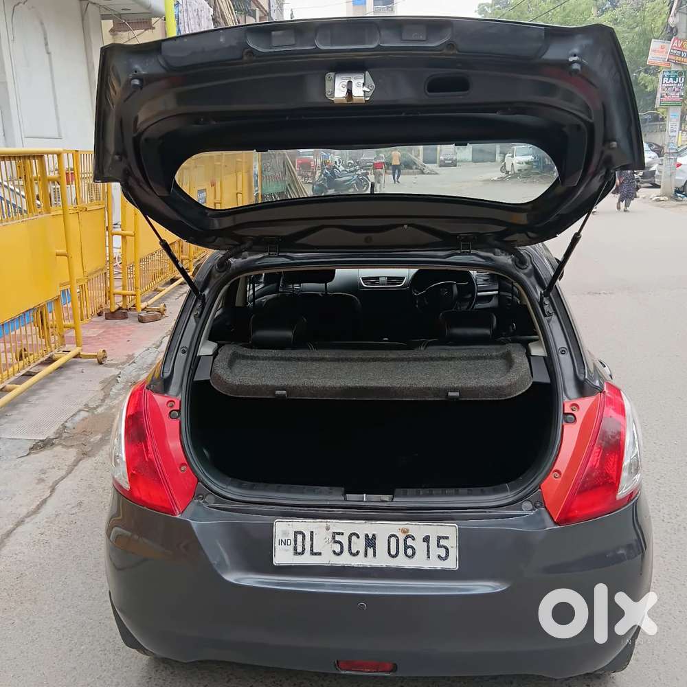 Maruti Suzuki Swift Lxi Optional-o, 2015, Petrol