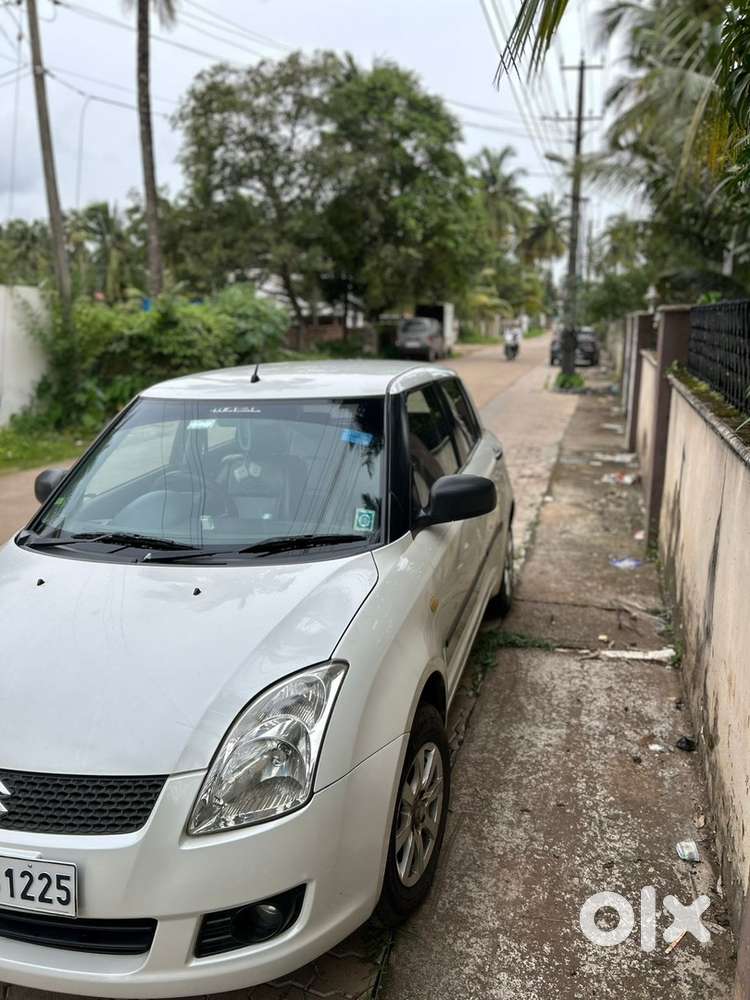 Maruti Swift Petrol 2010  Single Hand Driven Well Maintained Car