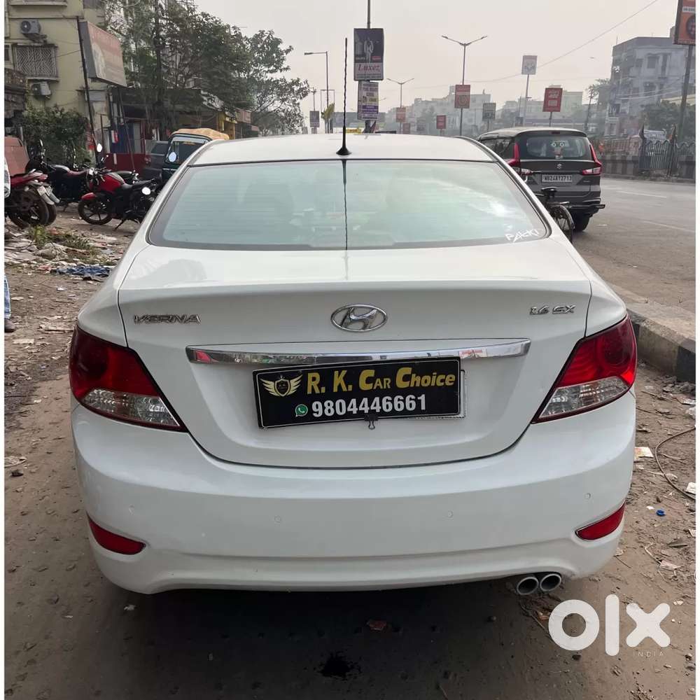 Hyundai Verna Fluidic 1.6 Vtvt Sx, 2014, Petrol