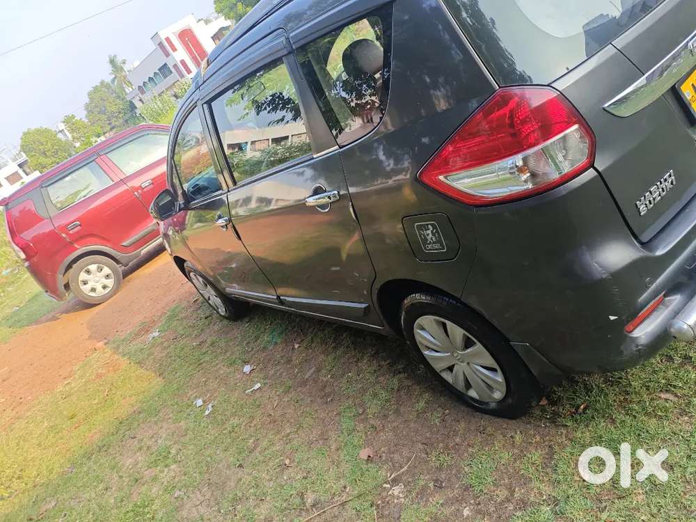 Maruti Suzuki Ertiga 2016 Diesel Well Maintained