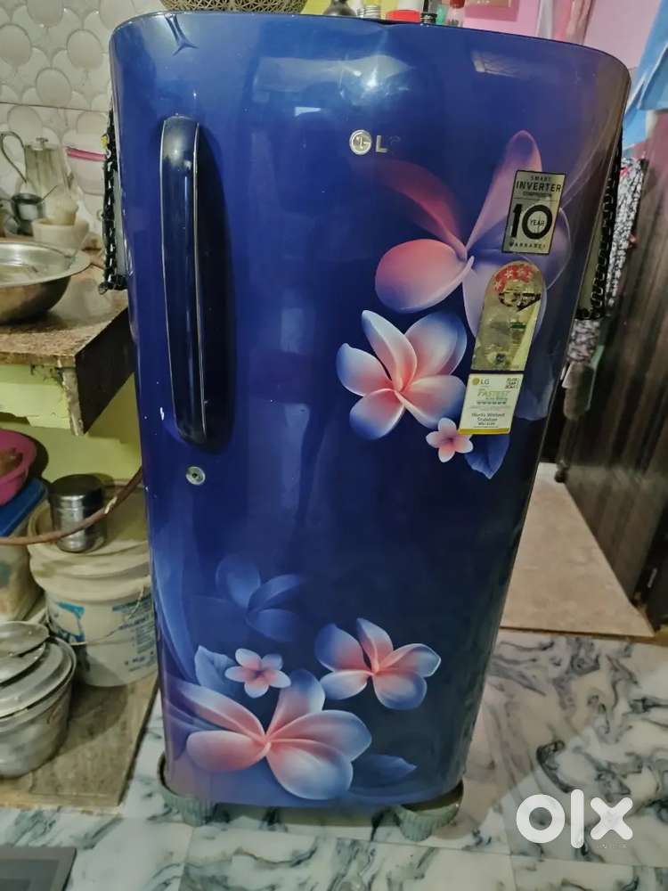 LG fridge good condition
