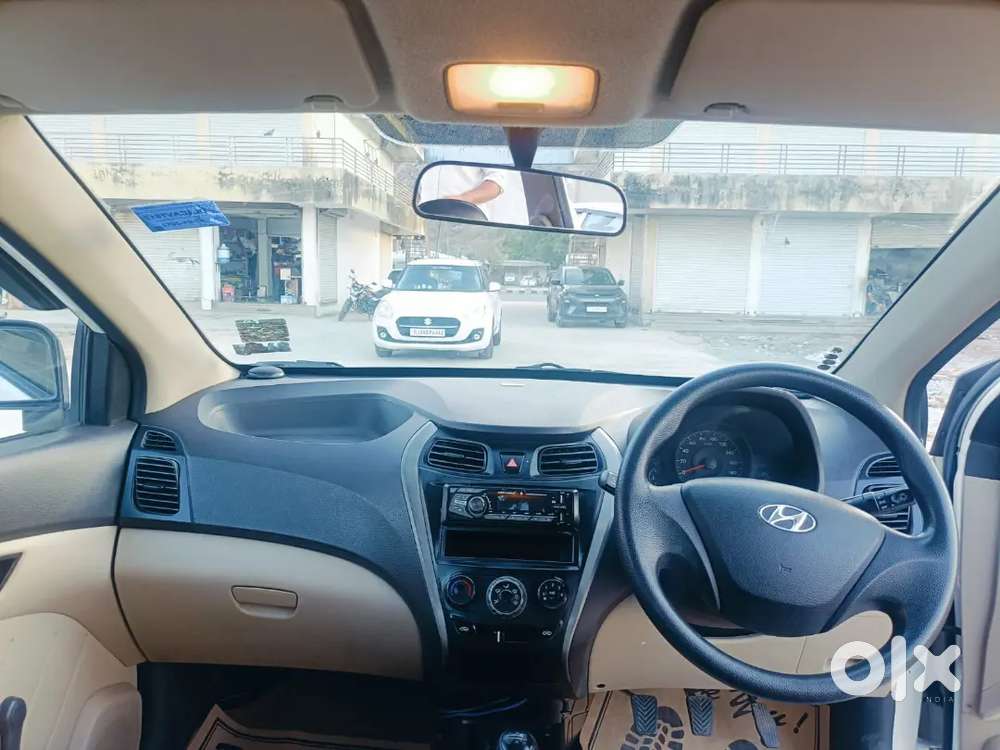 Hyundai Eon 2012 Cng & Petrol 81000 Km Drive