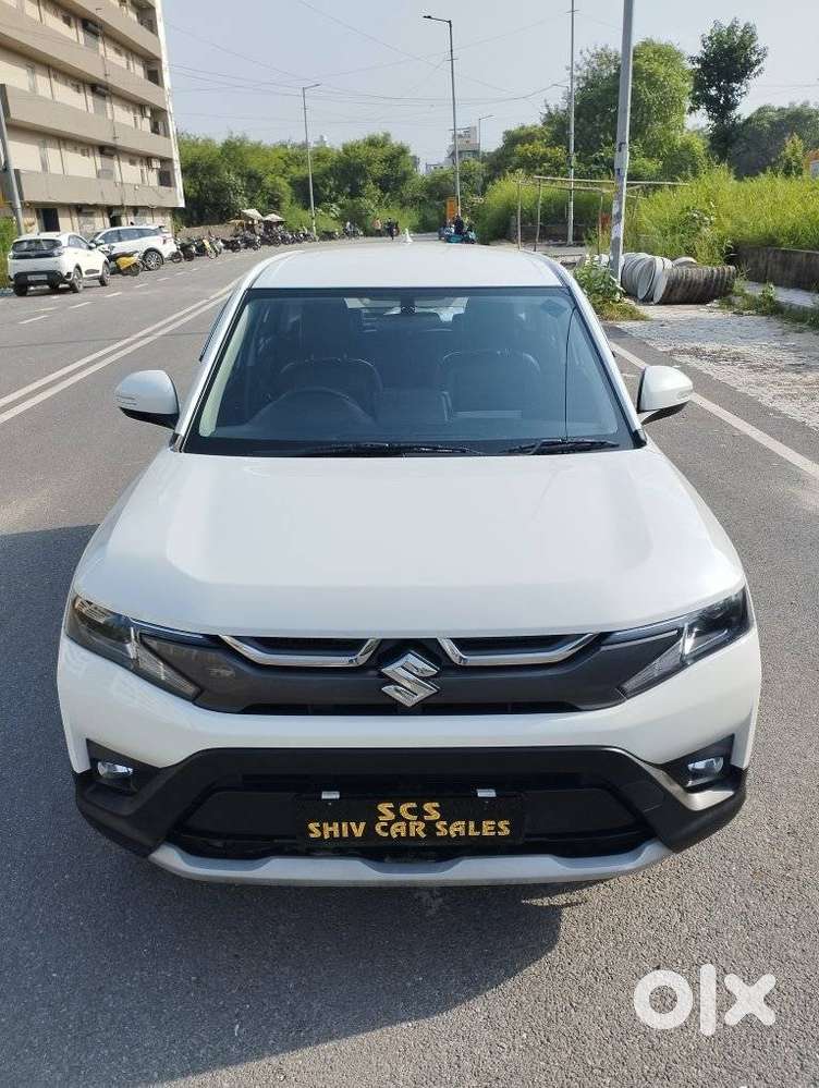 Maruti Suzuki Brezza 1.5 Lxi Cng, 2025, Petrol