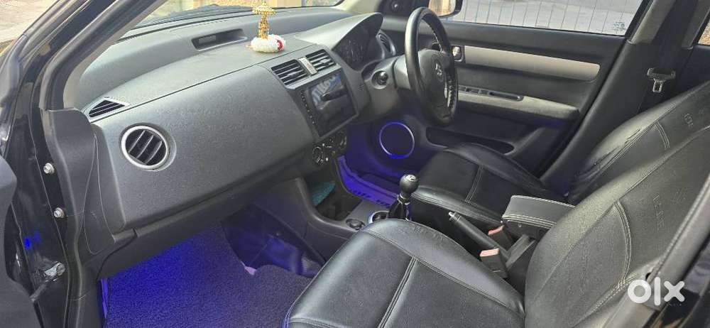 Maruti Suzuki Dzire 1.2 Vxi, 2010, Petrol