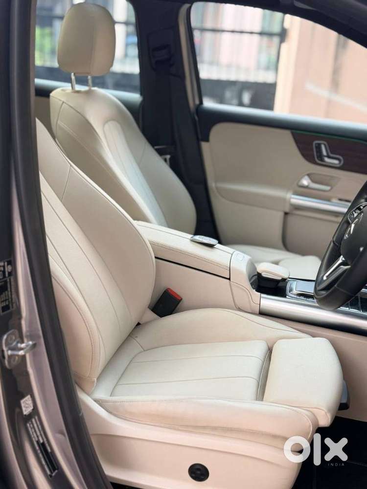 Mercedes-benz Gla 200, 2023, Petrol