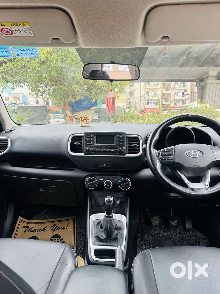 Hyundai Venue 1.2 S (o), 2021, Petrol
